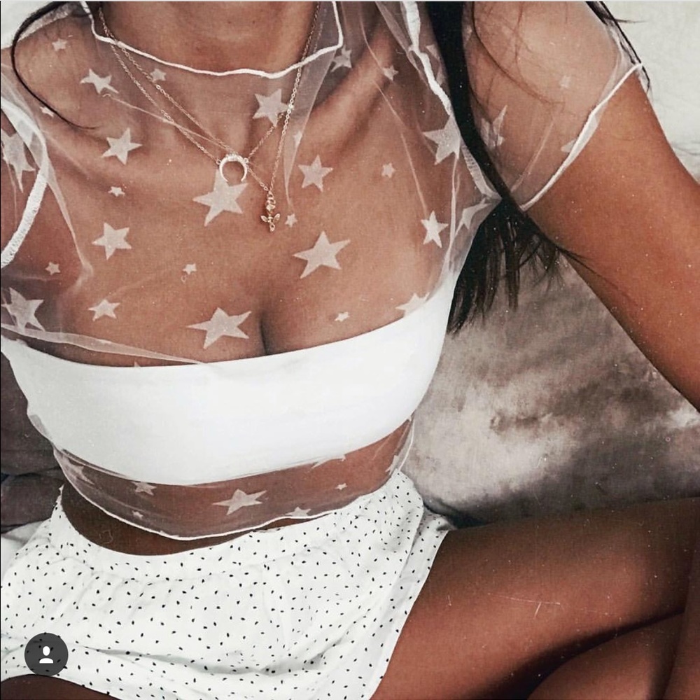 Mesh star top